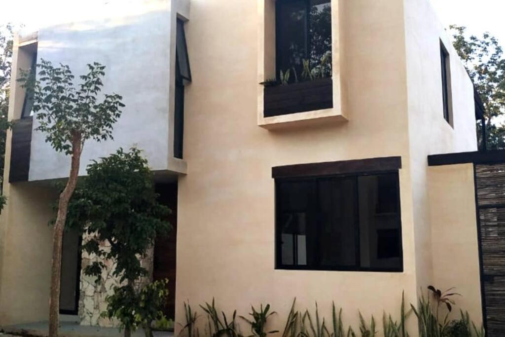 Surenna Bella - 3 Bedroom With Pool Holiday home Tulum