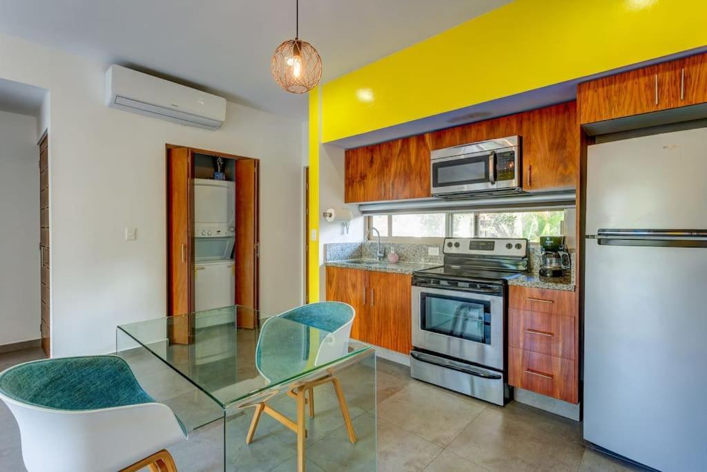 Apartment Complex With An Alluring Pool & Tropical Vibes By Stella Rentals!