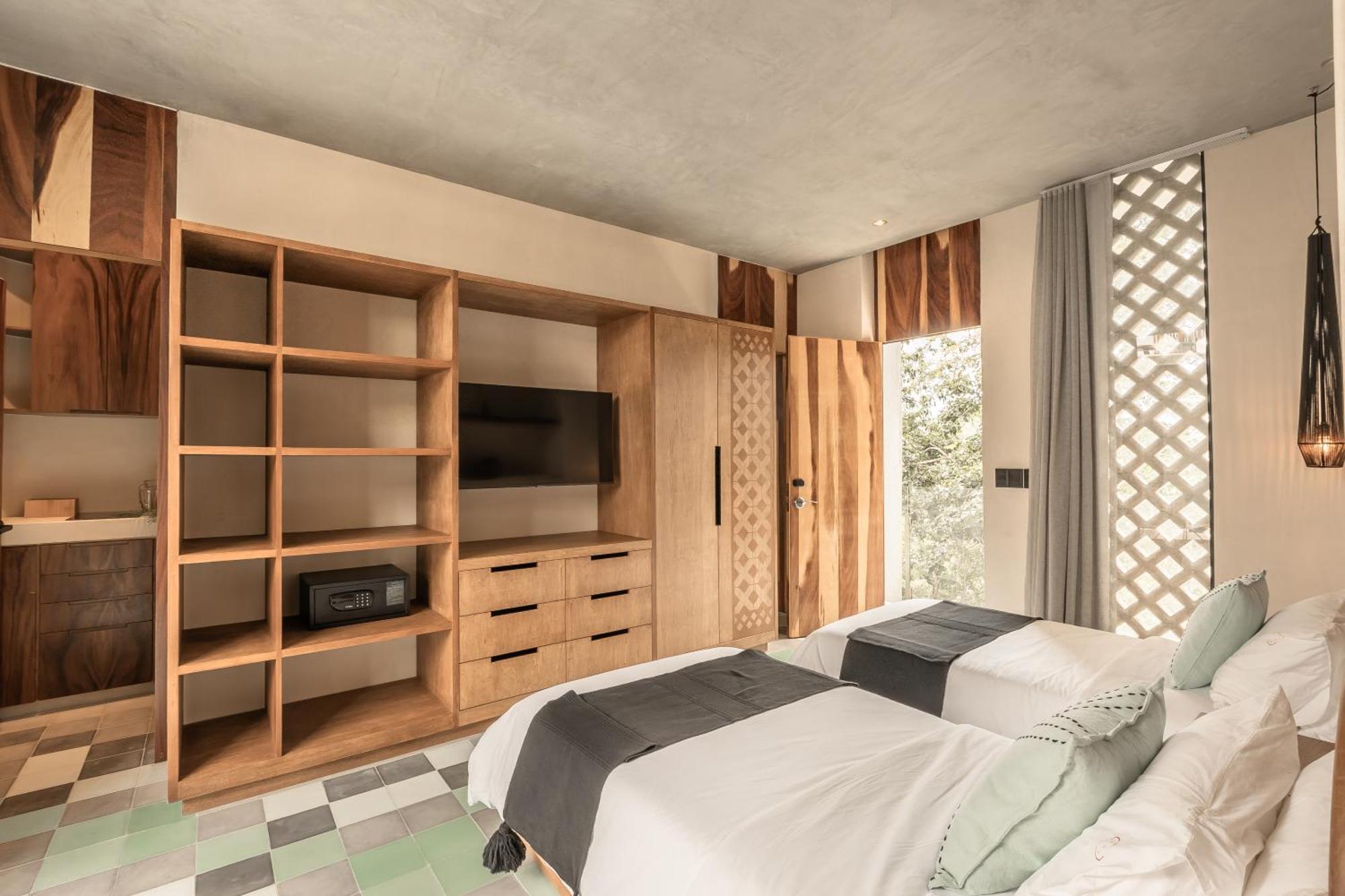 Naj Aparthotel