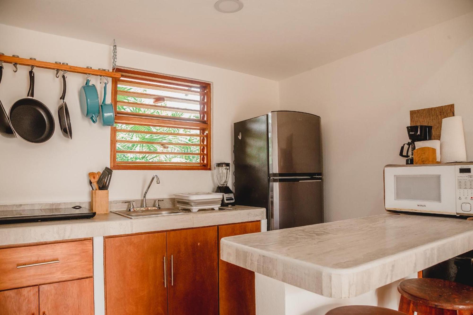 Casa Colibri Tankah Acomodação com café da manhã  2*