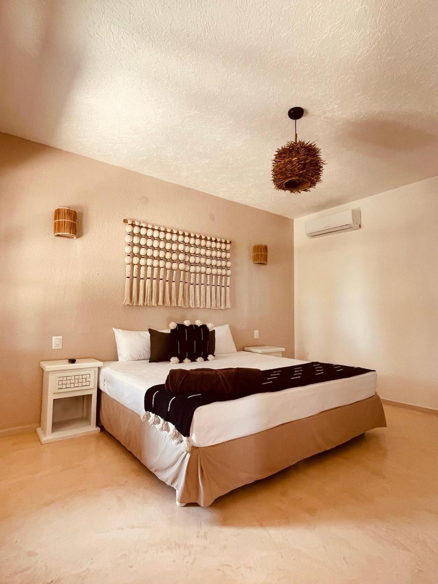Vr Club Riviera Hotel