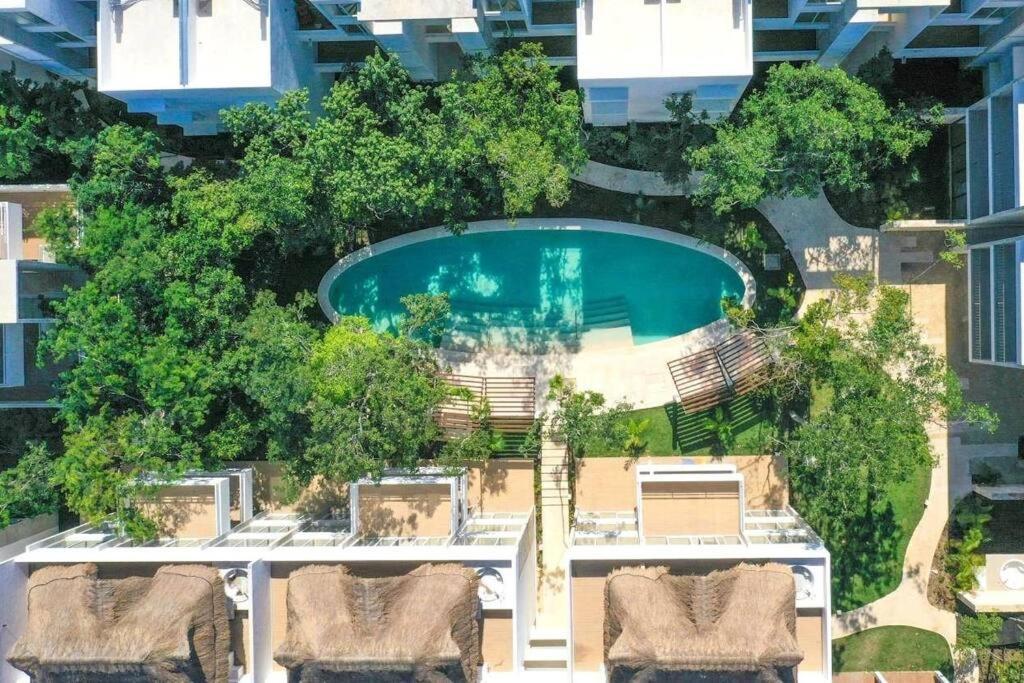 Encanto Private Balcony 2 Pools Gym Only 5 Minutes To Beaches * Tulum