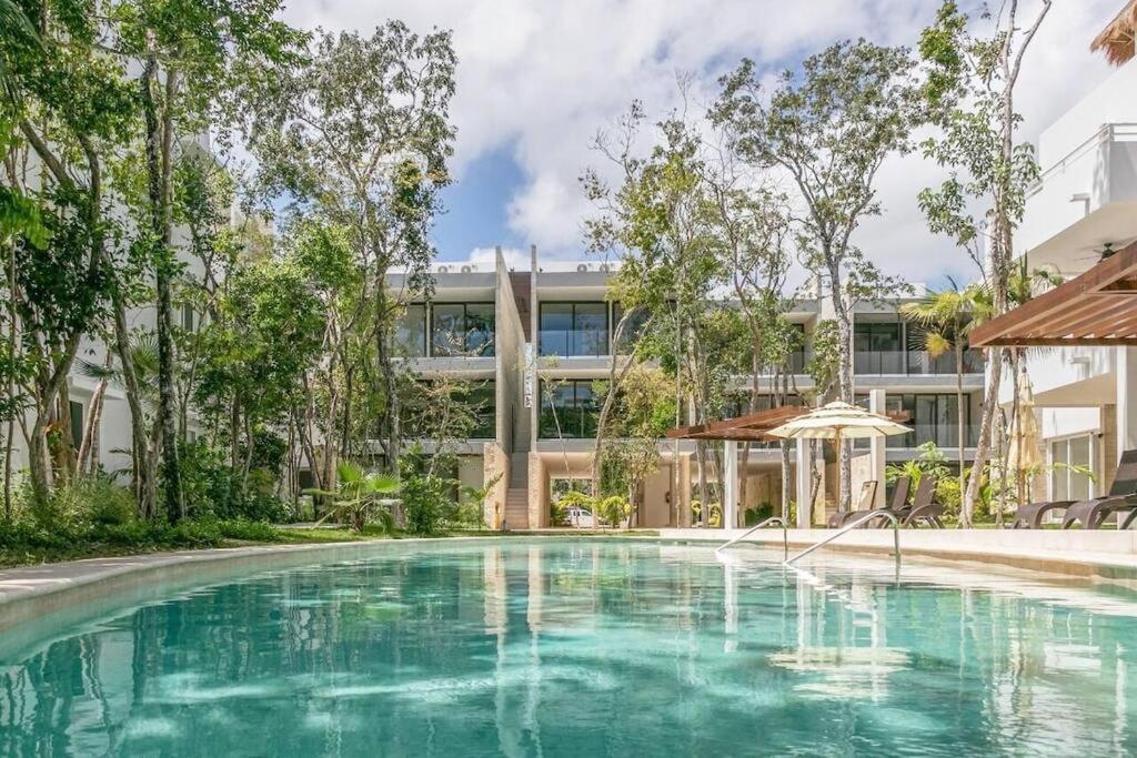 Encanto Private Balcony 2 Pools Gym Only 5 Minutes To Beaches Apartment Tulum