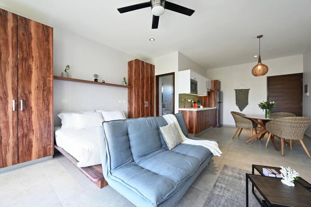 Dk39 Vpn Access *stunning Sunset *pool *gym *yoga Apartment *