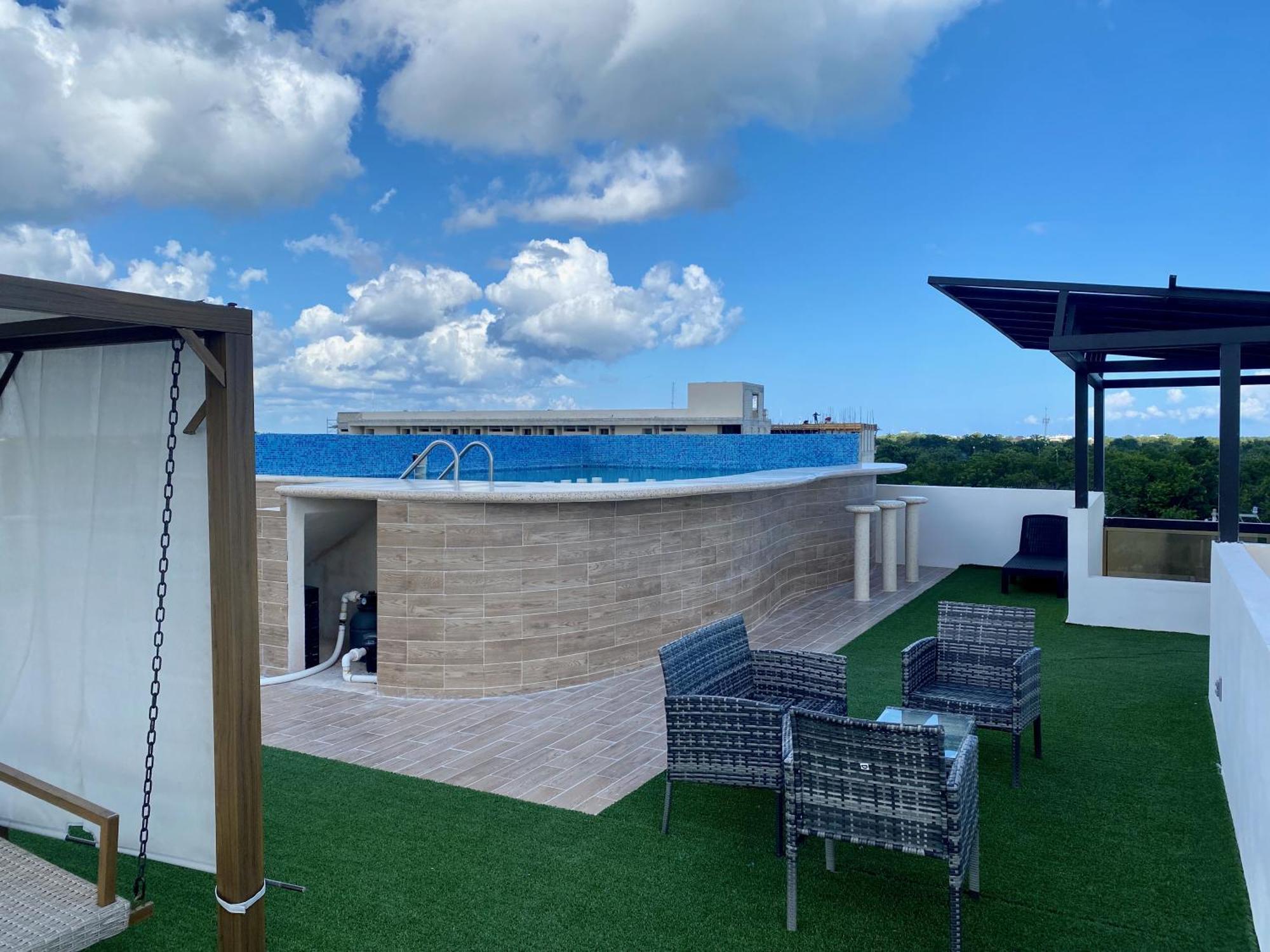 28% Descuento Estudio Tropical *