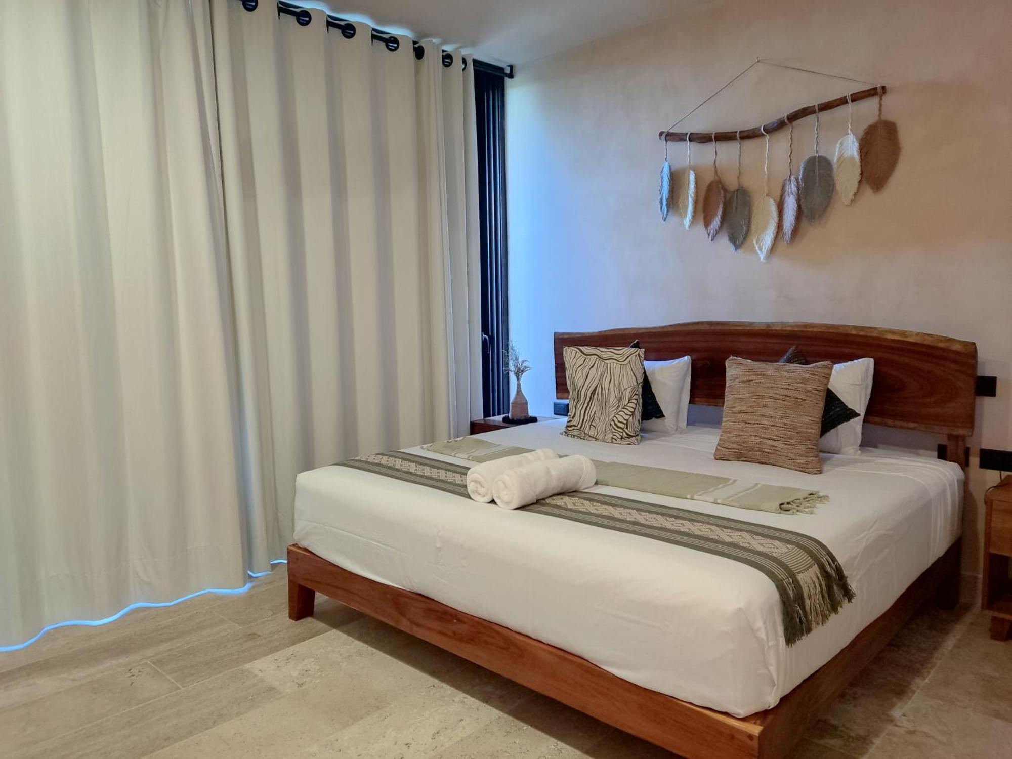 Apartment New Modern 1bdr - Access