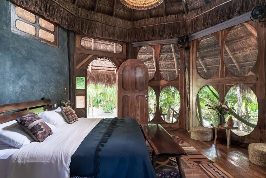 Сasa de vacaciones Stunning Jungle Treehouse With Lakefront & Beachside Tulum