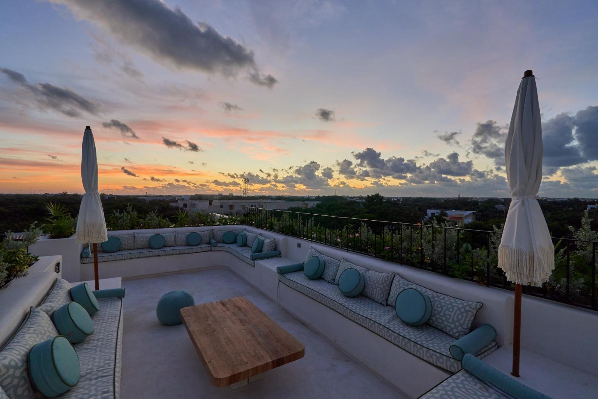Apartment Stylish Studio In La Veleta With Private Balcony, Rooftop Pool And Terrace Tulum