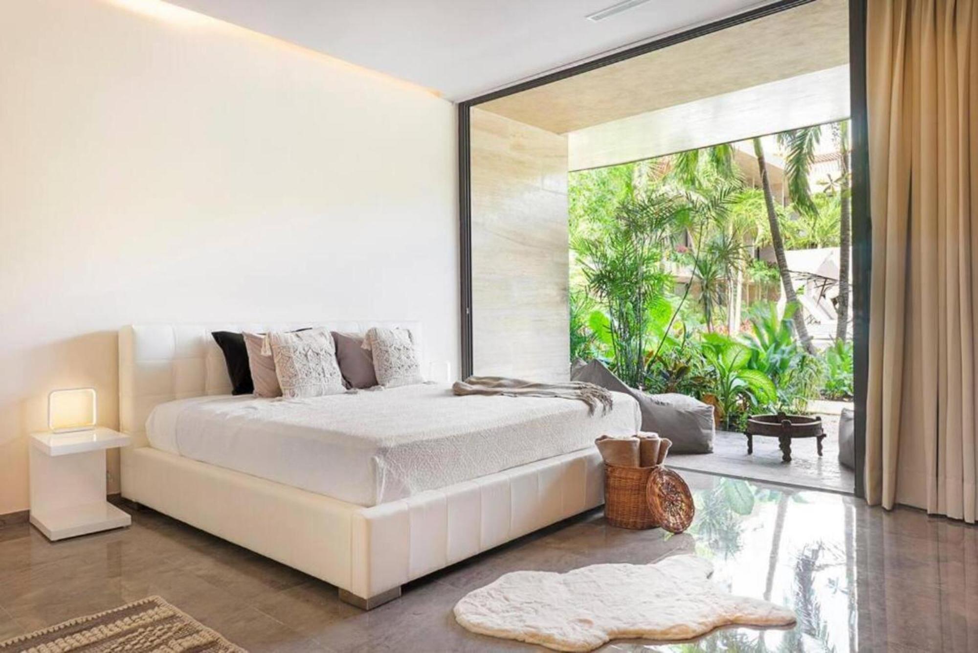 Luxury Living *