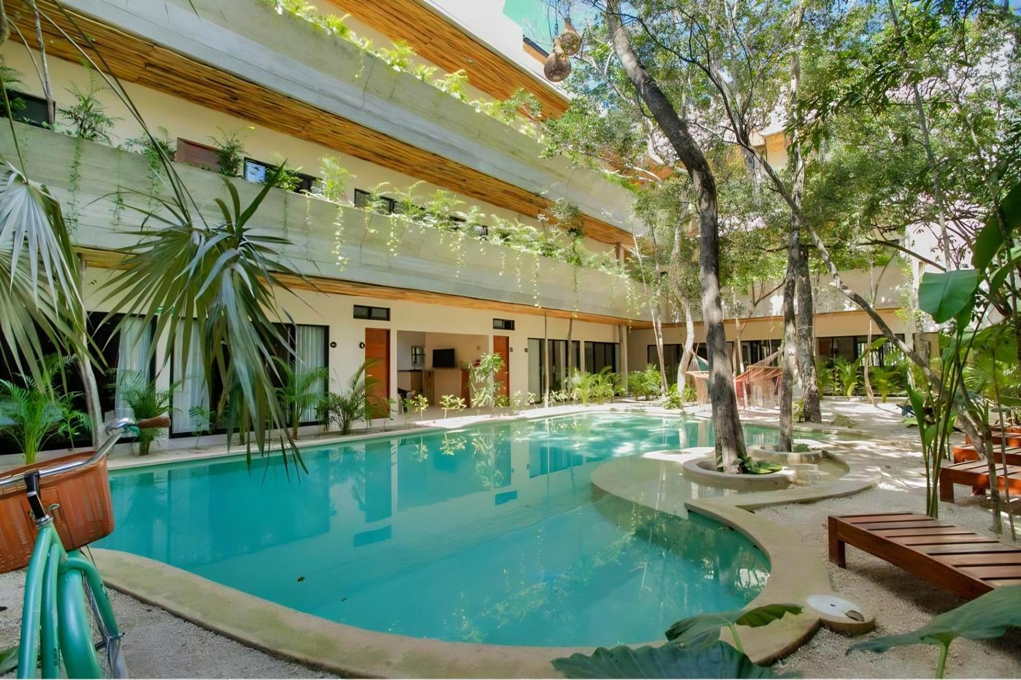 Apartment Etnica Residences Jungle Paradise