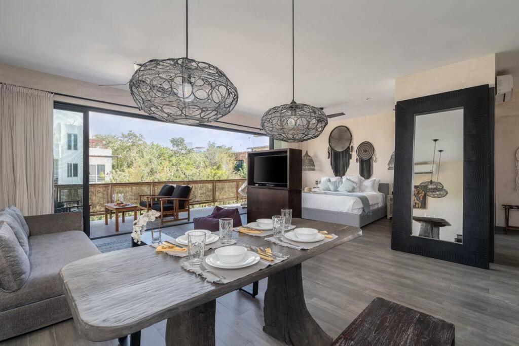 Villa 20 Guests 5 Min Beach+rooftop Pool Jacuzzi Tulum