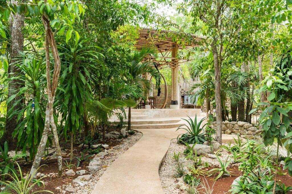 Holiday home Zen Canto Tuuch :: May The Jungle Be With You