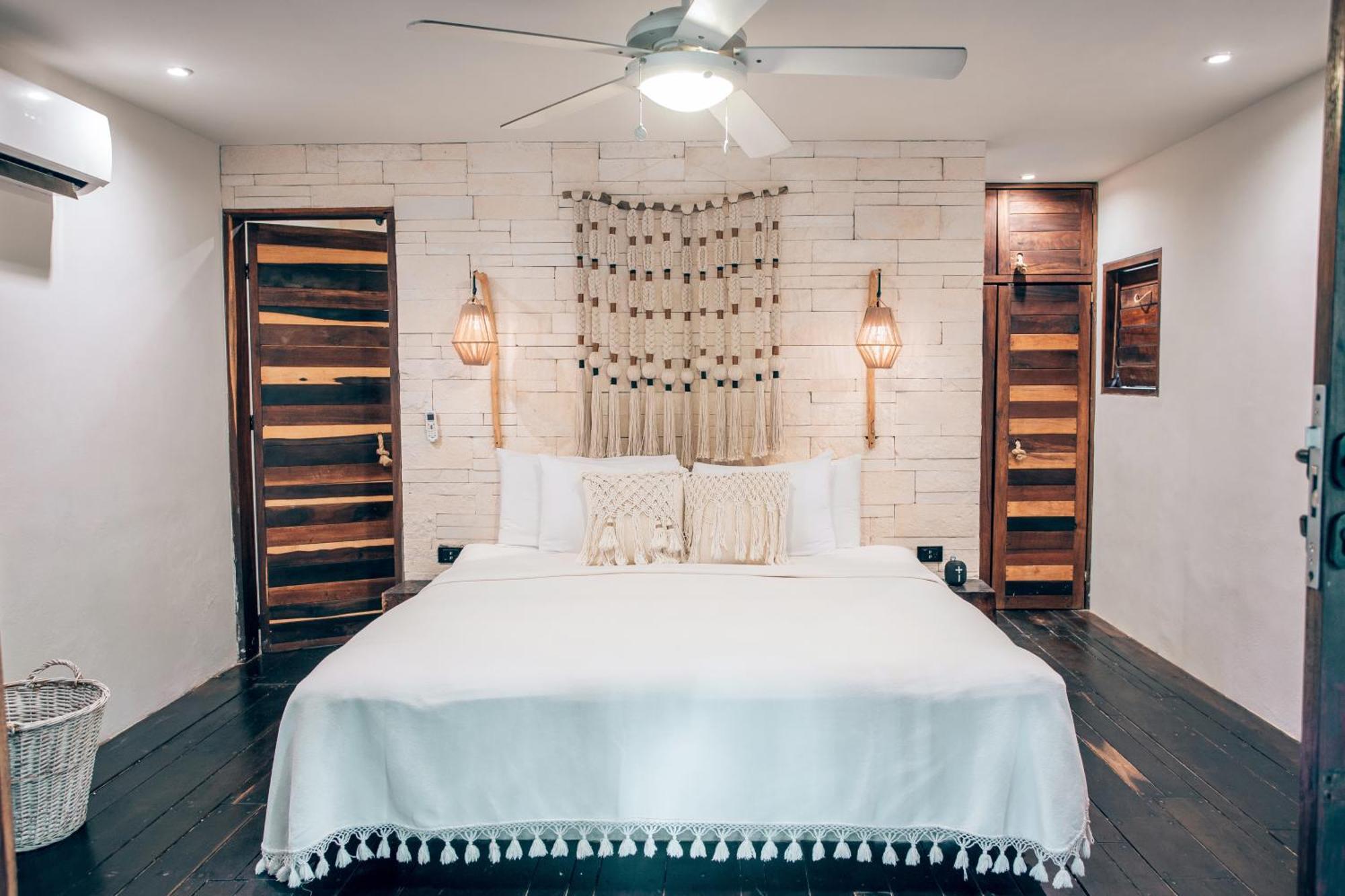 Hotel Orchid House (adults Only)
