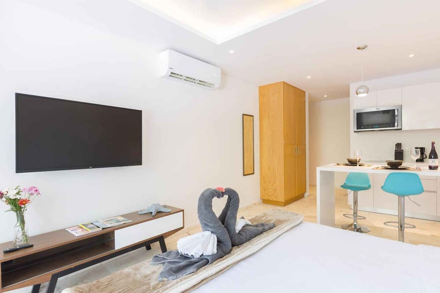Apartment Infinity
