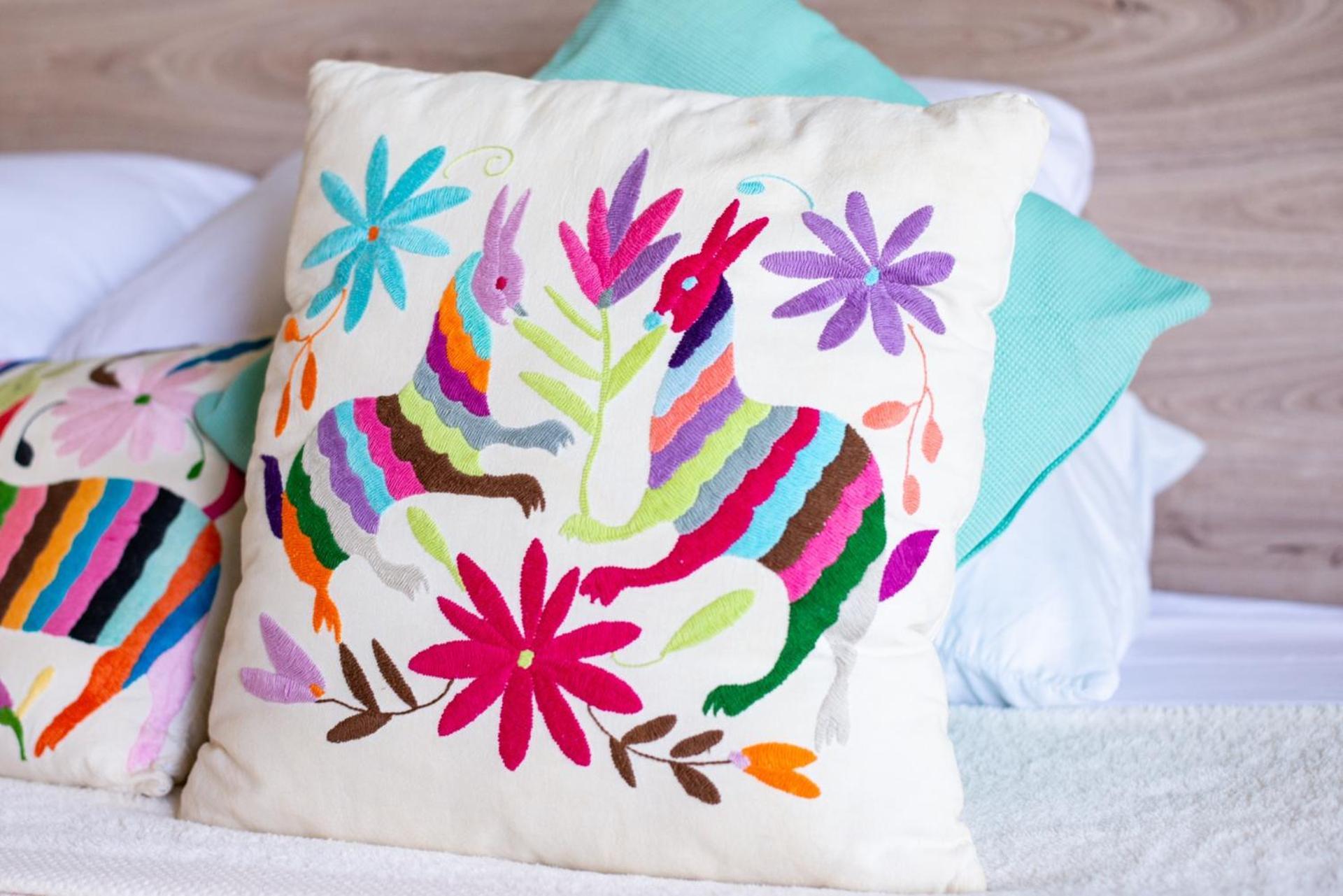 Luxurious Penthouse With Jungle View & Private Pool *