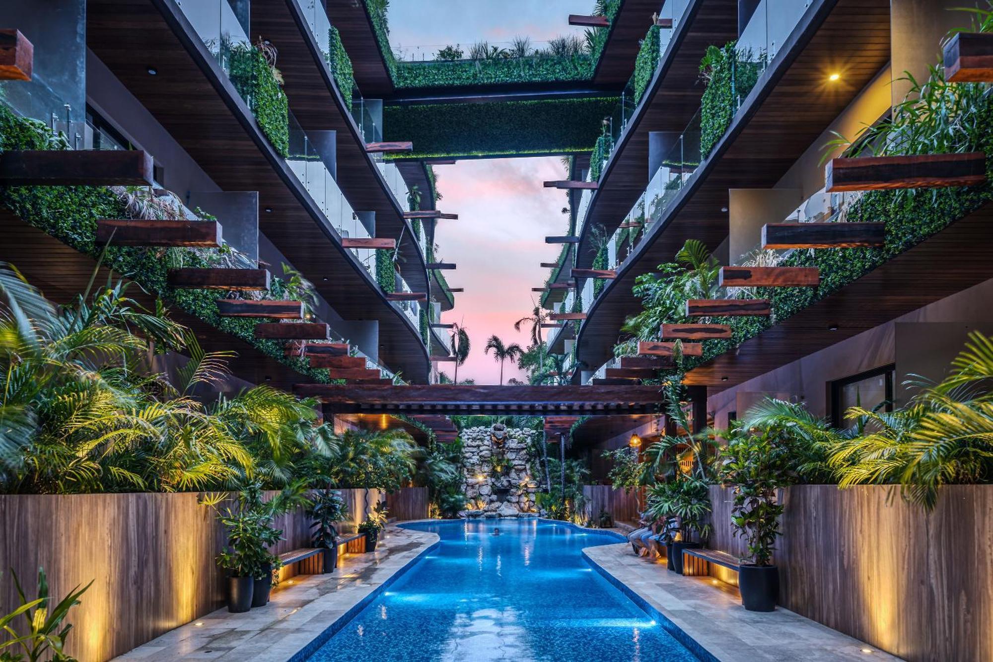 Fast-wifi Sunset With Rooftop And Pool Apartment *
