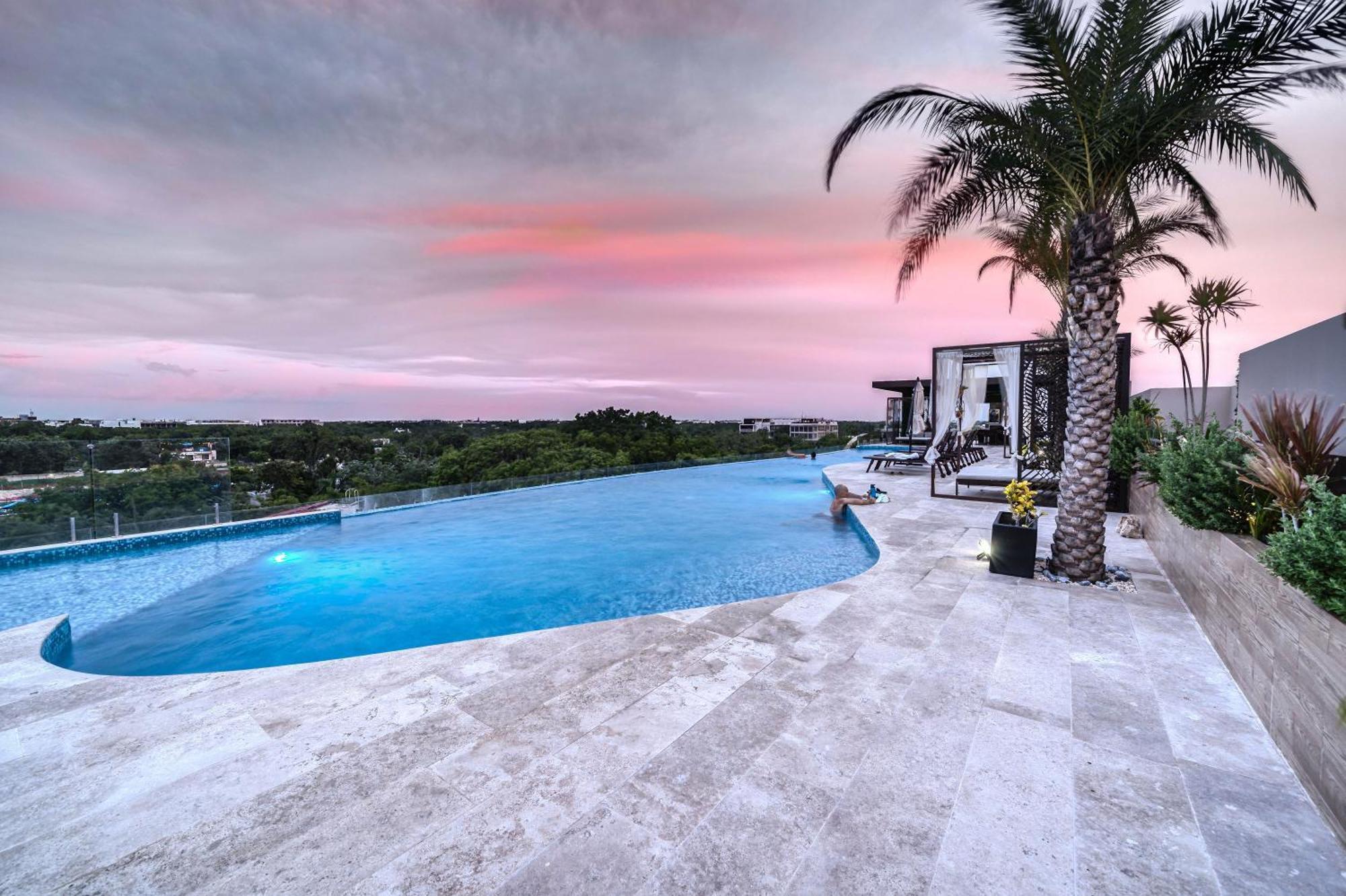 Fast-wifi Sunset With Rooftop And Pool Tulum