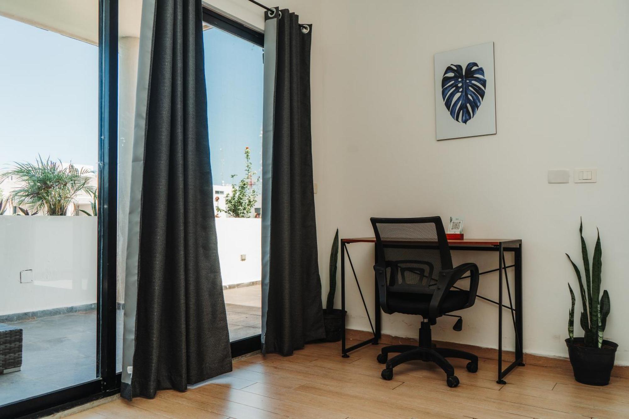 Che & Bar Adults Only Hostel *