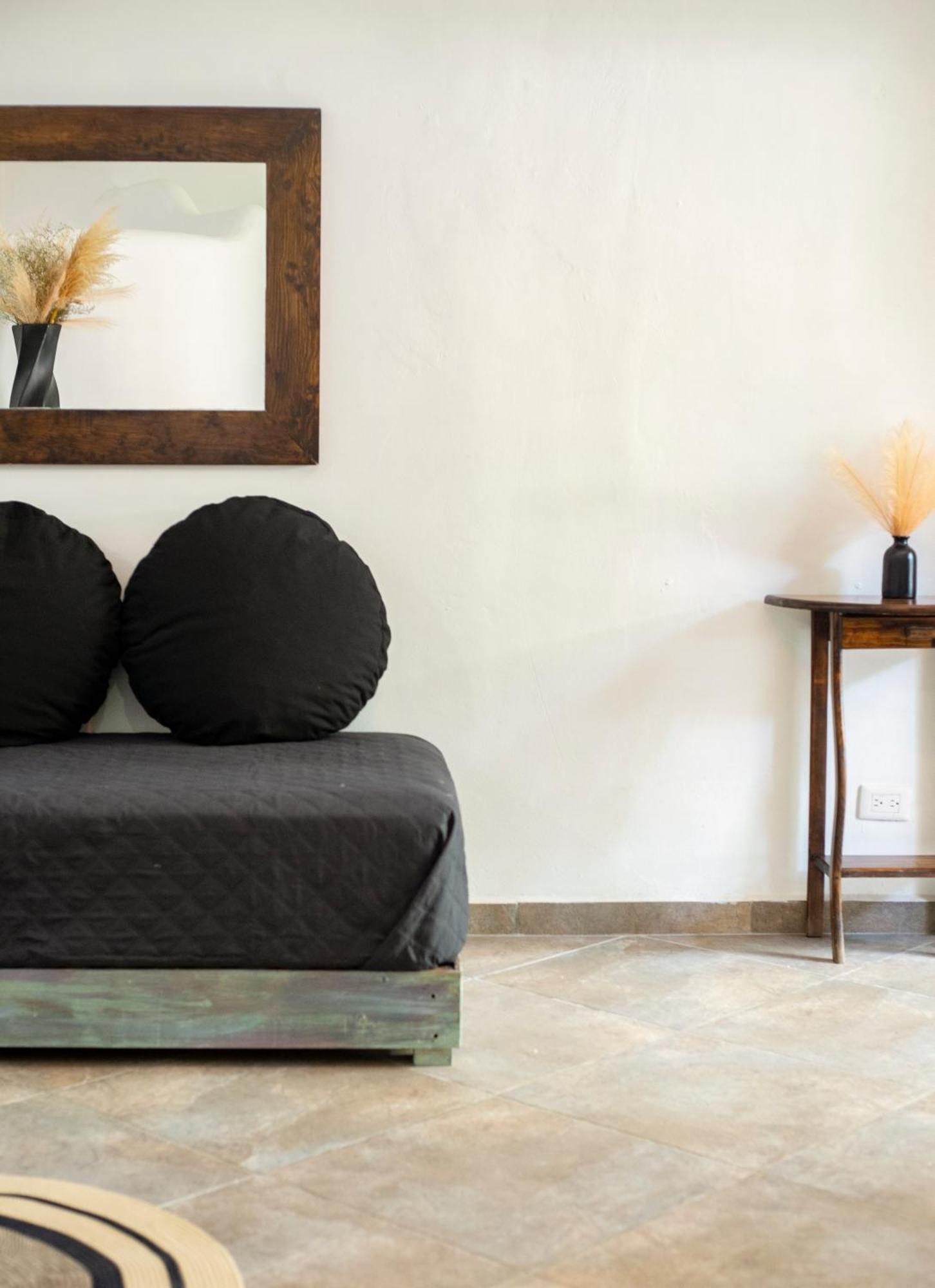 Apartment Sonido Del Mar Boutique & Yoga Loft