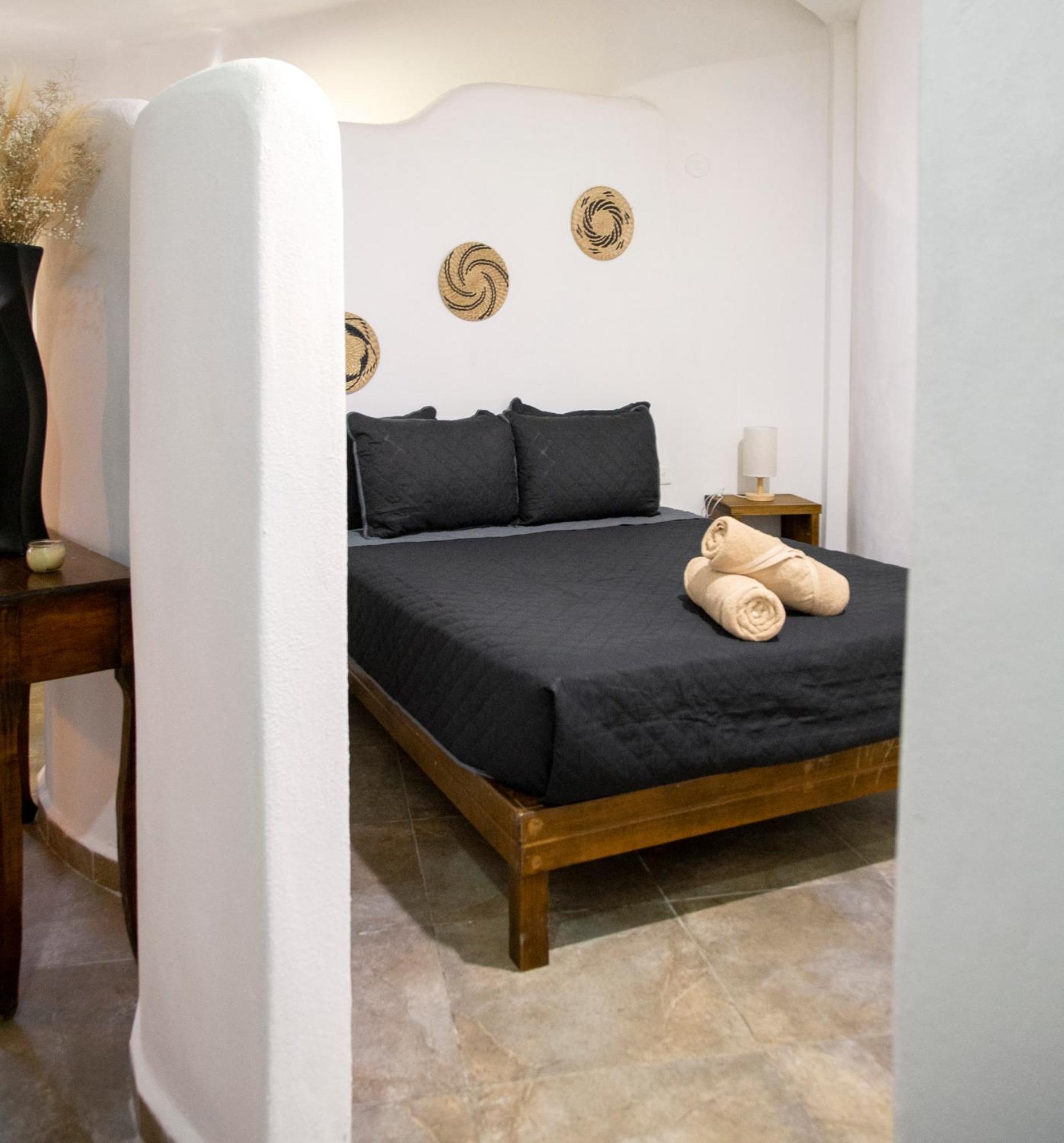 Sonido Del Mar Boutique & Yoga Loft *