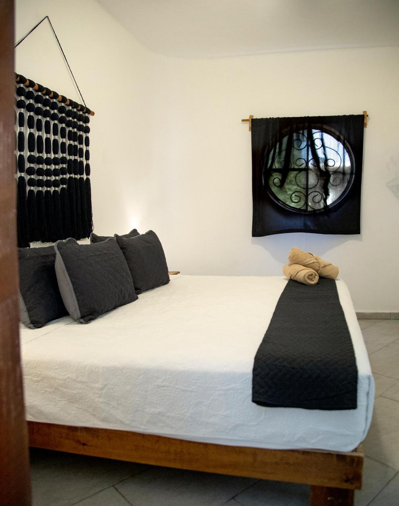 Sonido Del Mar Boutique & Yoga Loft * Tulum