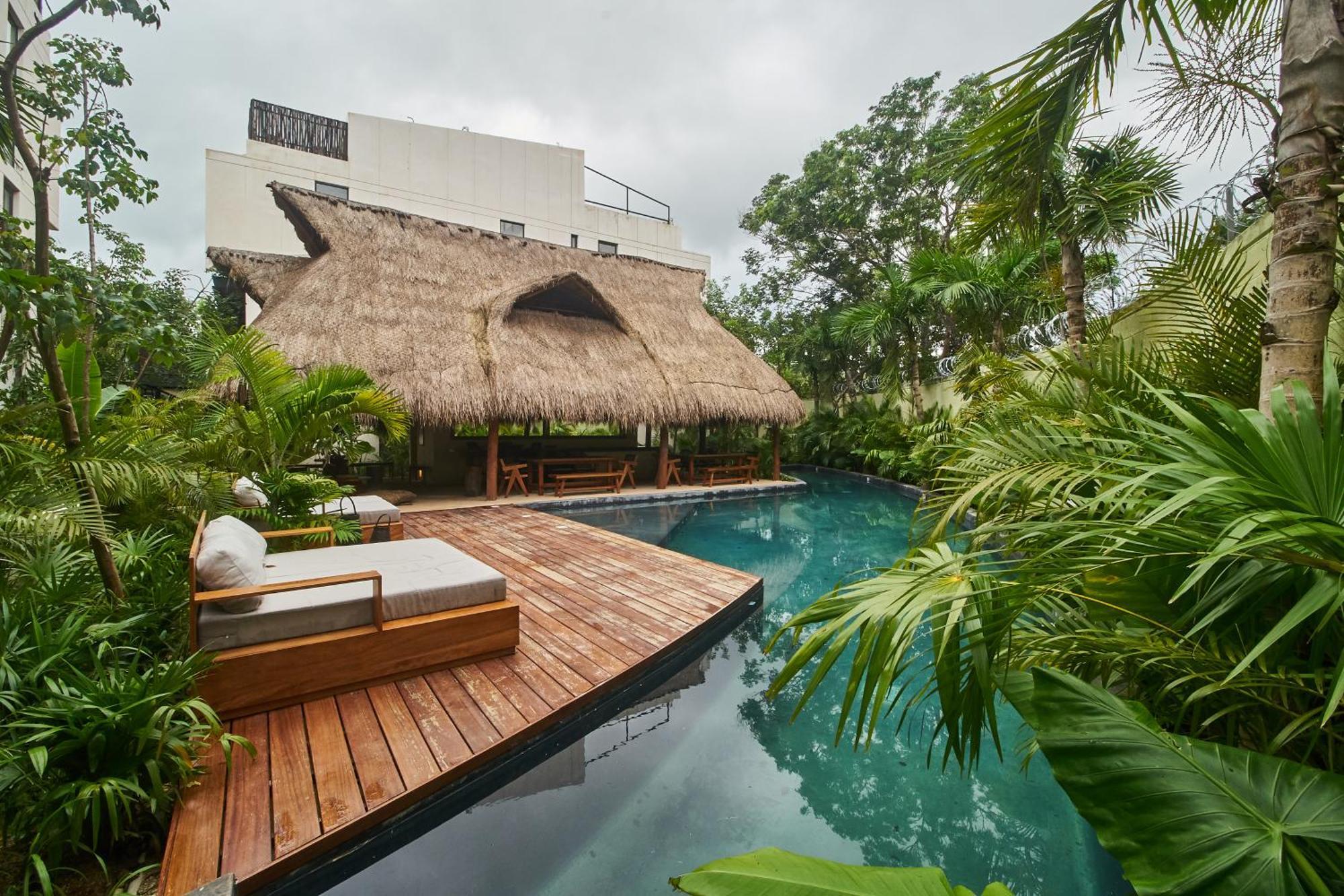 Dhalia - Private Roof With Pool & Club Access *