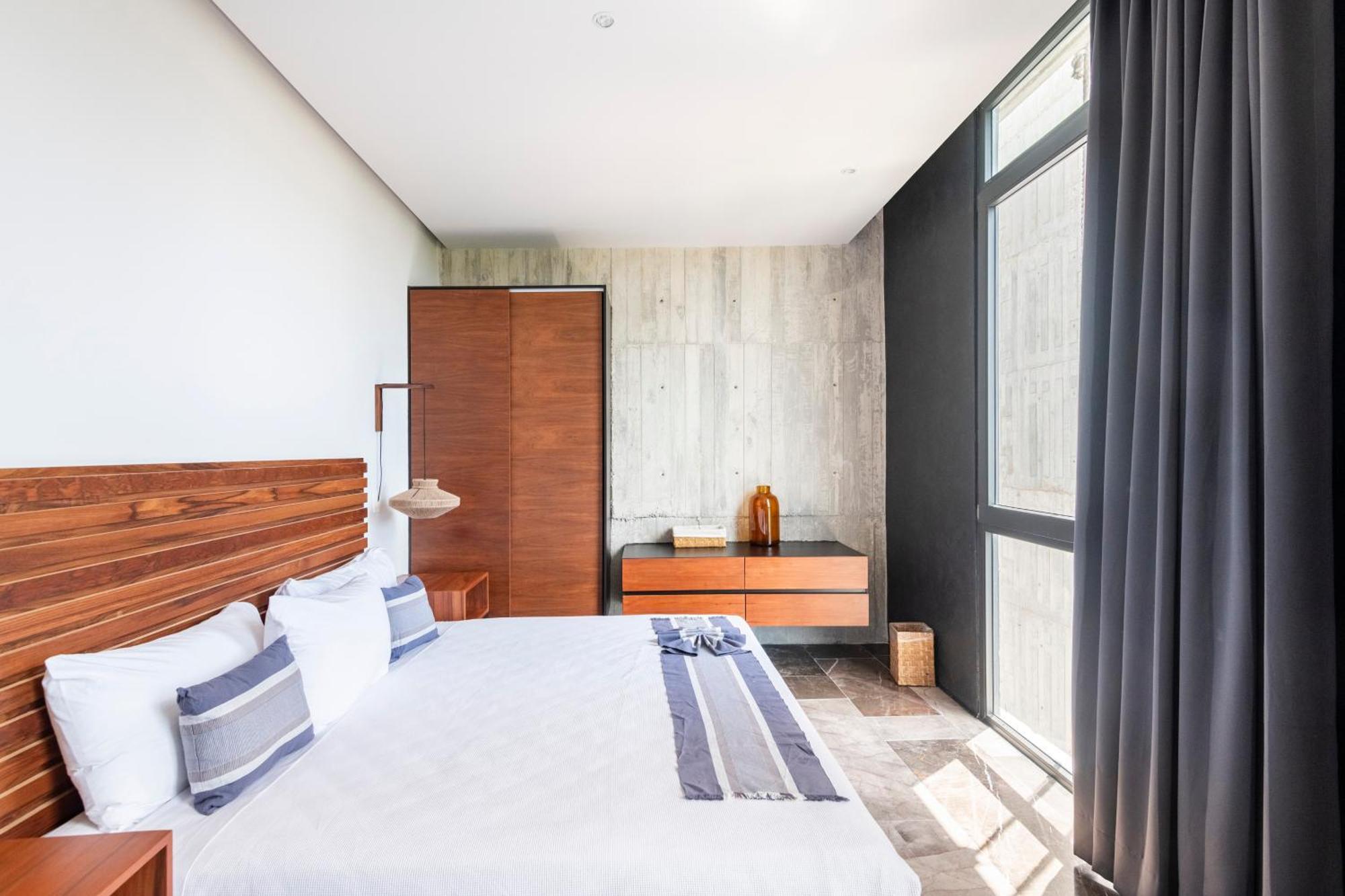 Iik Luxury Penthouses By Spot Apartment