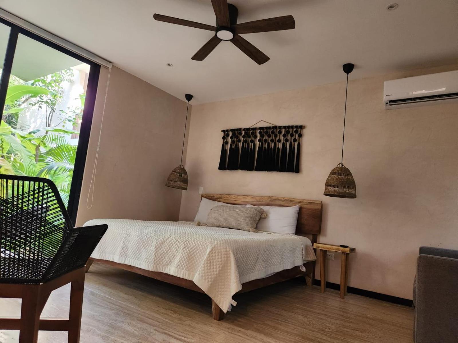 New Deluxe Ophelia Community Living