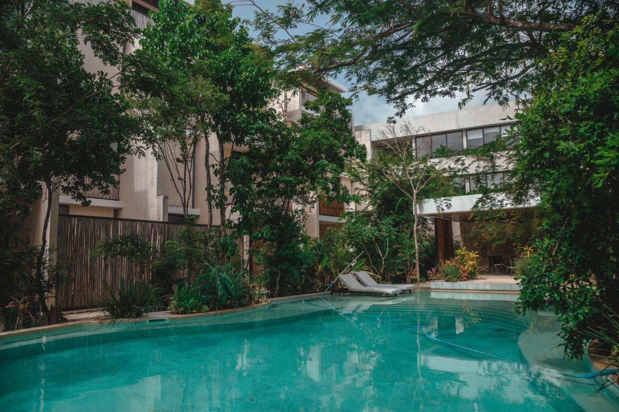 Apartment With Private Pool