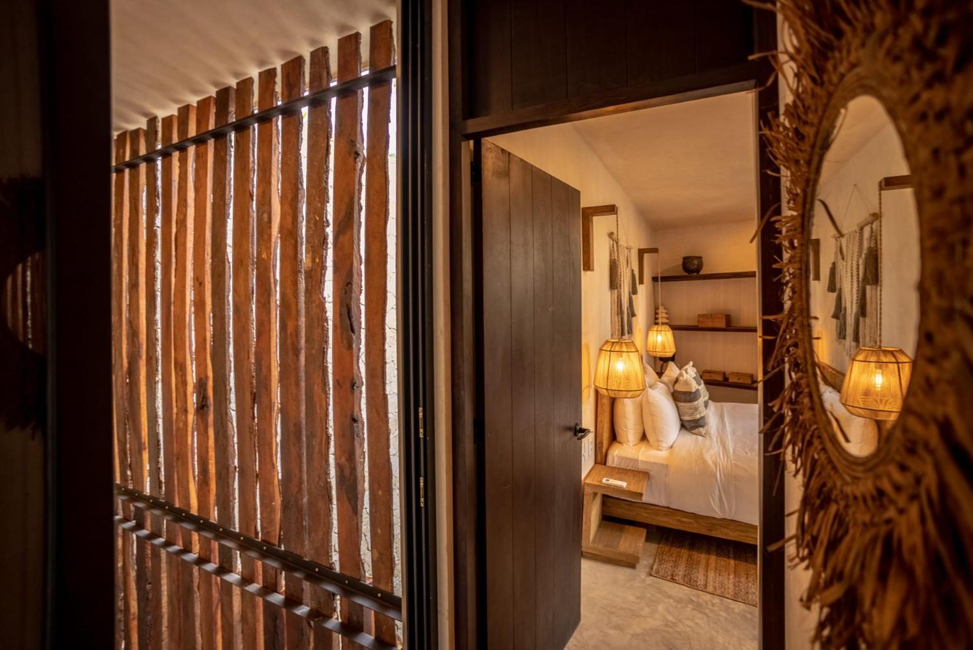 Hotel Bo-ho Chic With Private Pool 4*