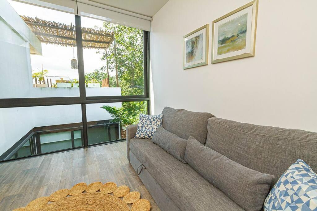 Magnificent House With Pool & Jungle View Holiday home *