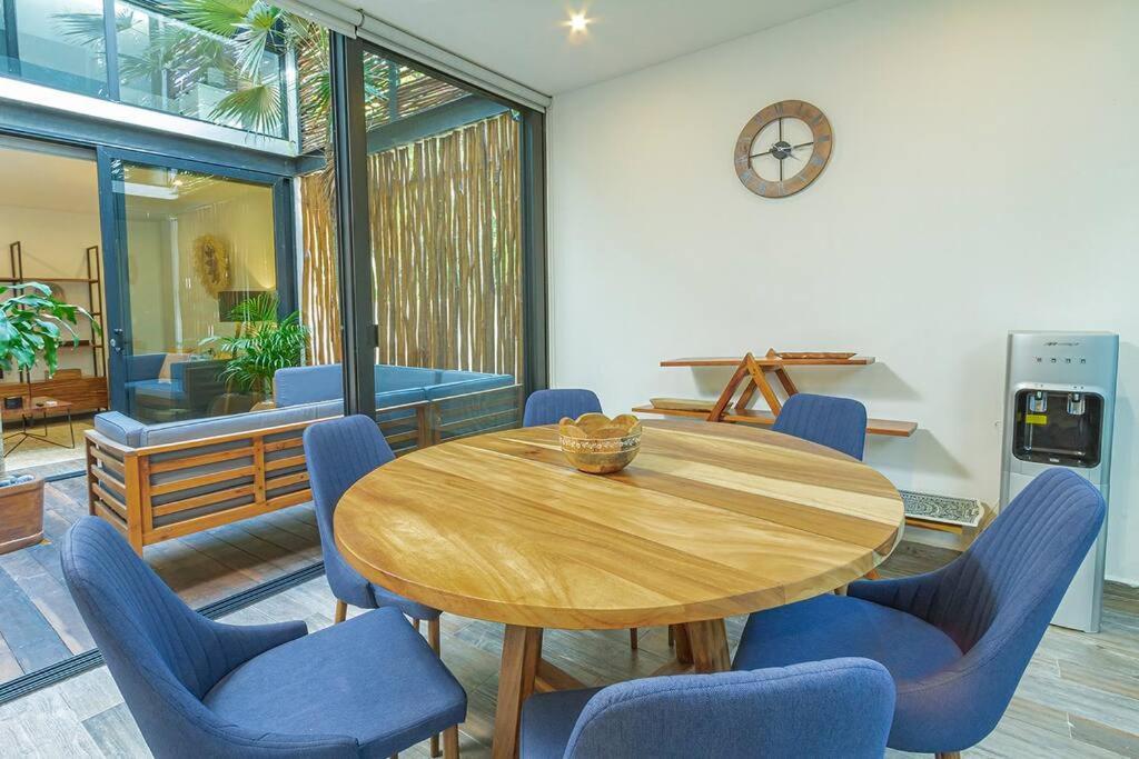 Magnificent House With Pool & Jungle View Holiday home