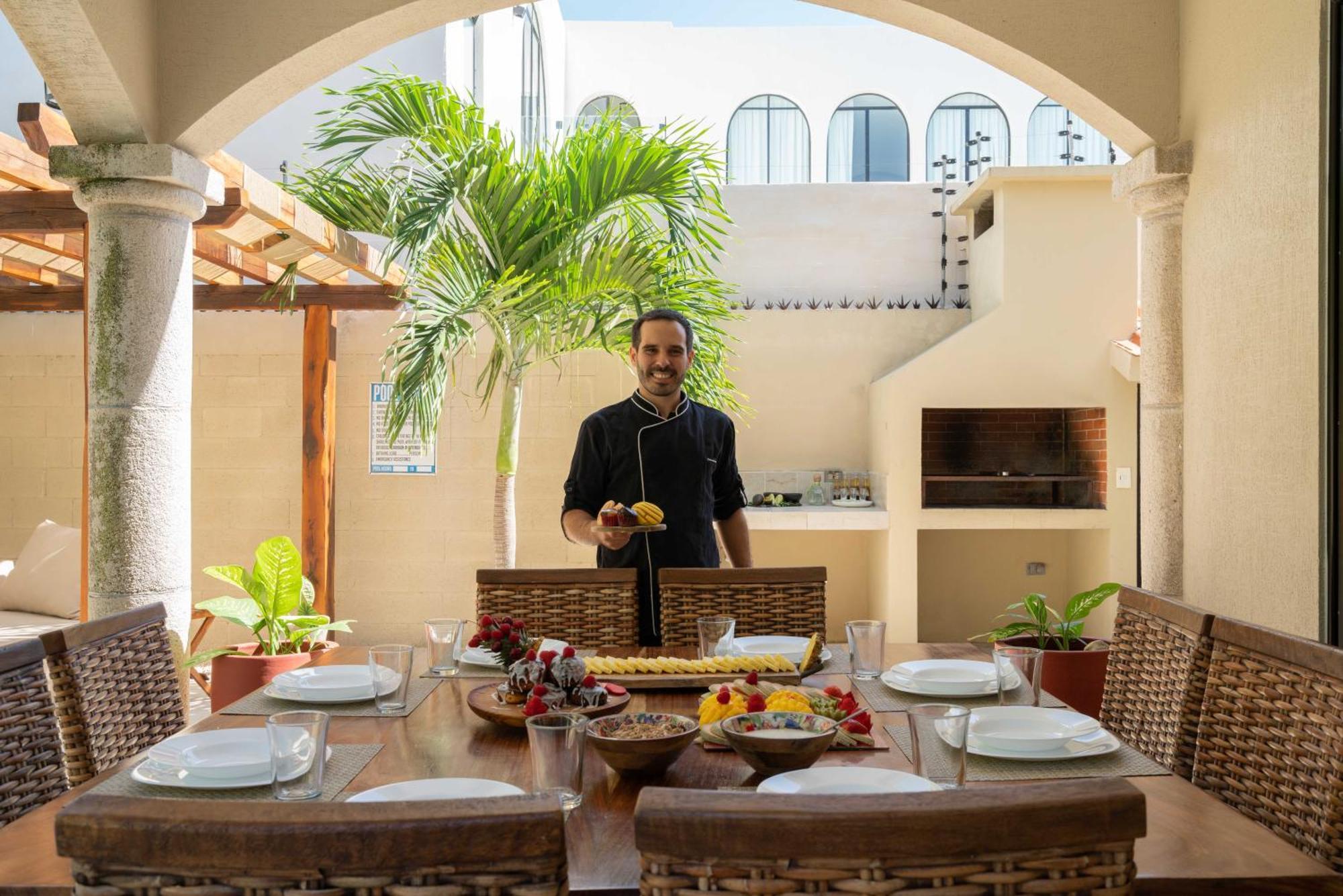 Stunning For 10-cabana-private Pool-parking Holiday home