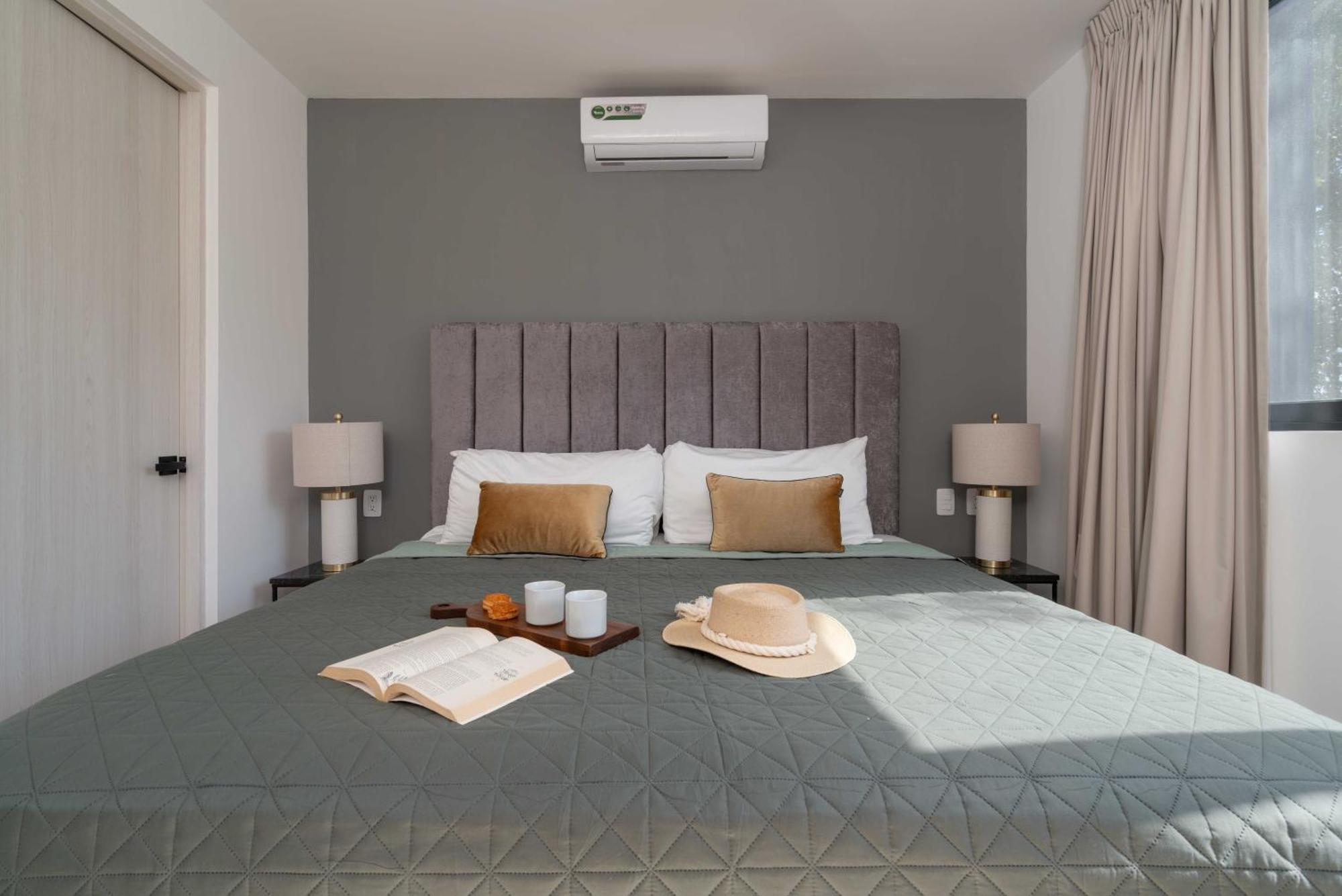 2bd With Rooftop Pool Near Holiday home *