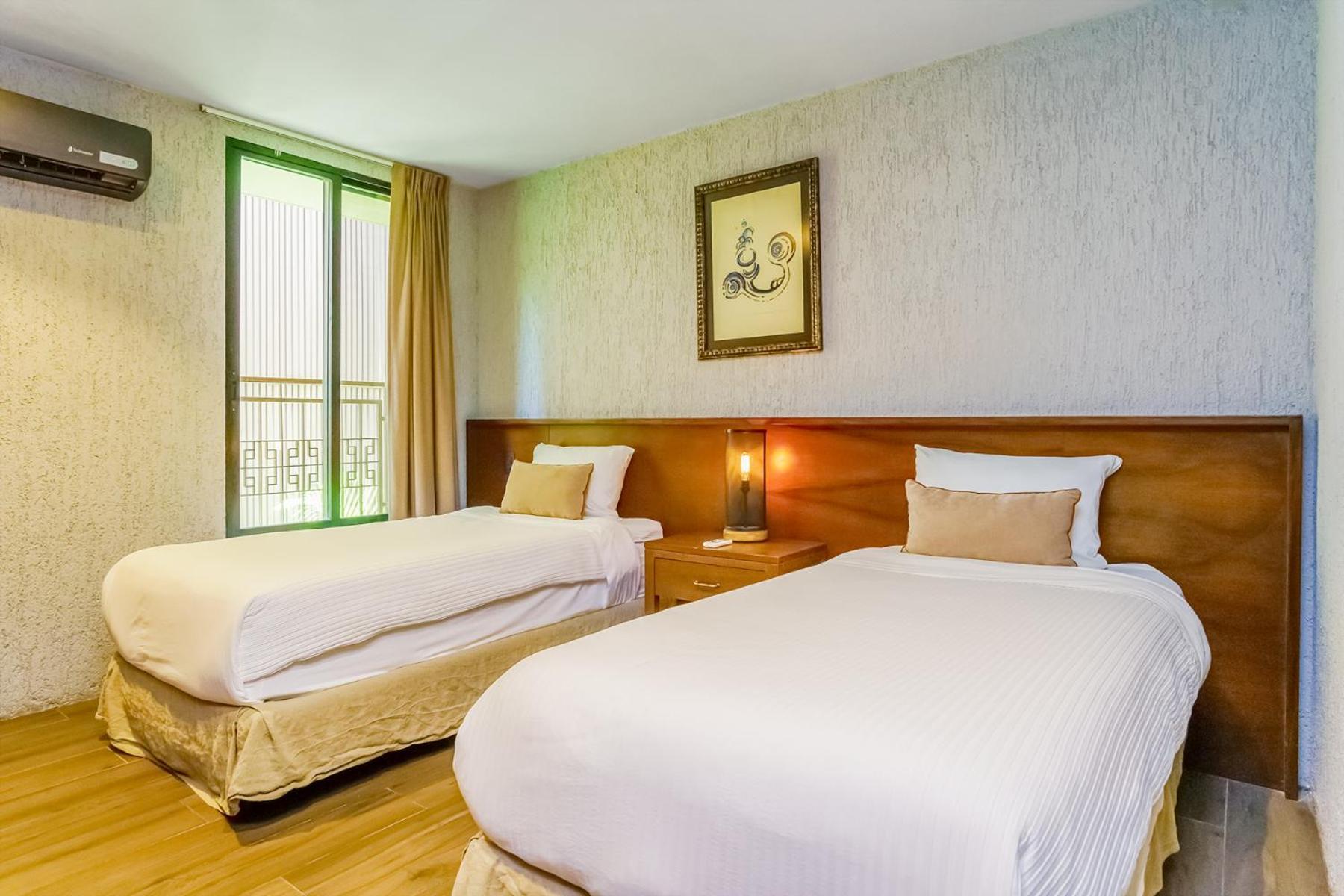 Luxurious Oasis Jacuzzi With Art Gallery And Pool Apartamento