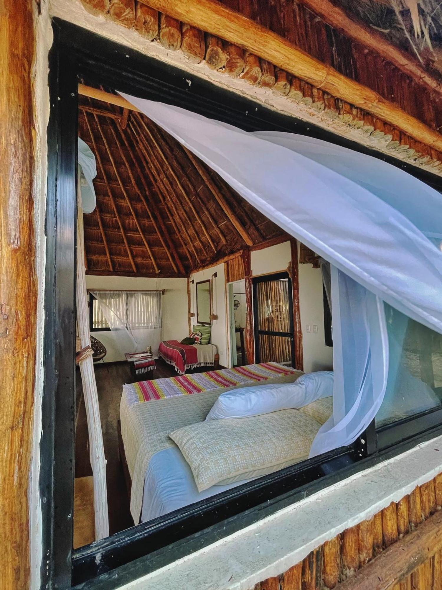 Villa Casa De Mar, Tulum, Hermosa Privada A La Orilla Del Mar Con Cocina