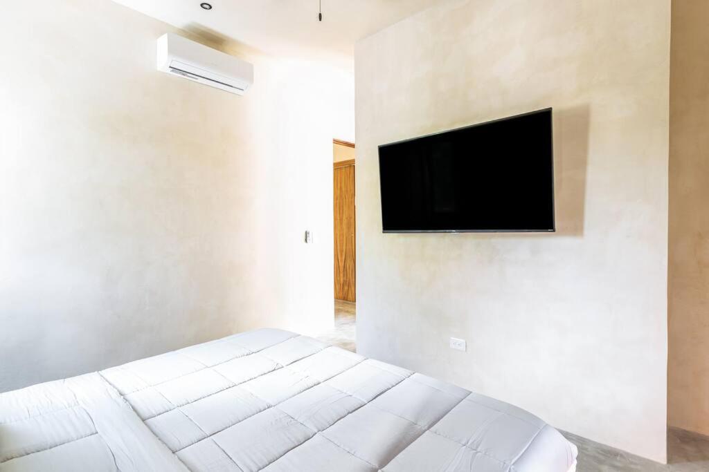 Villa Casa Cedra #4 *