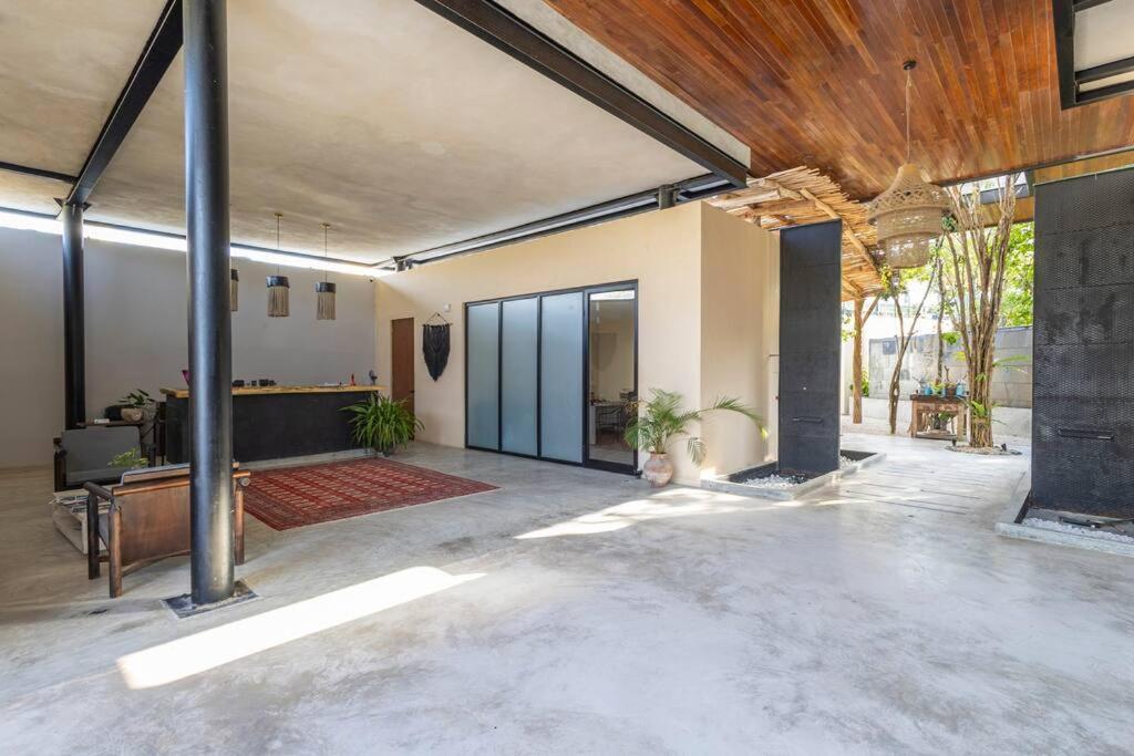 Apartment Luxury Retreat W/ Private Pool - Nook