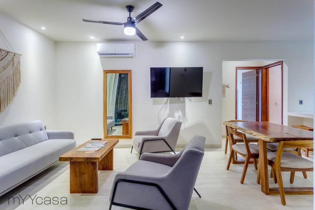 Apartment Loft With Private Pool At La Veleta!