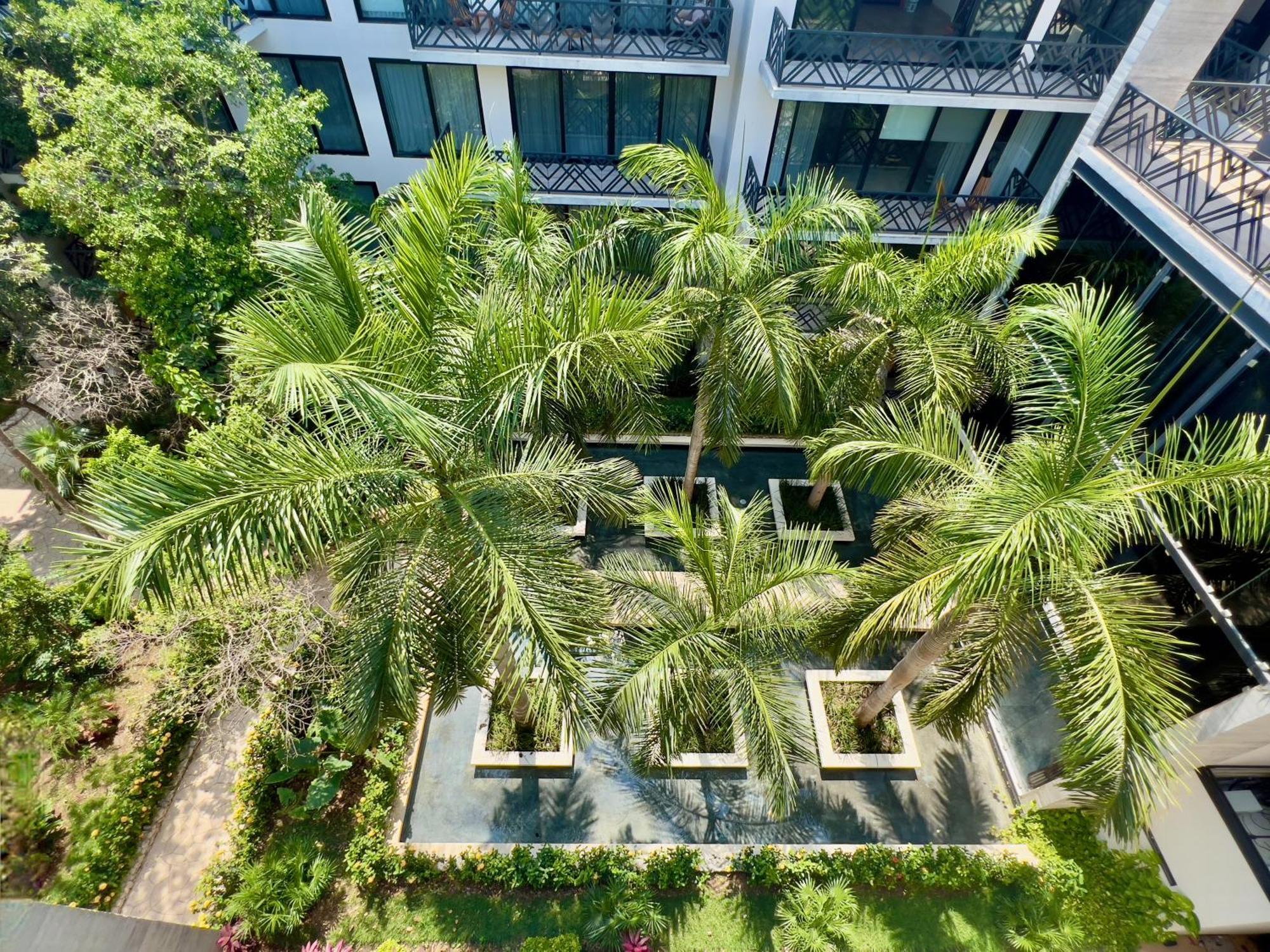 Great Located In By Casago *