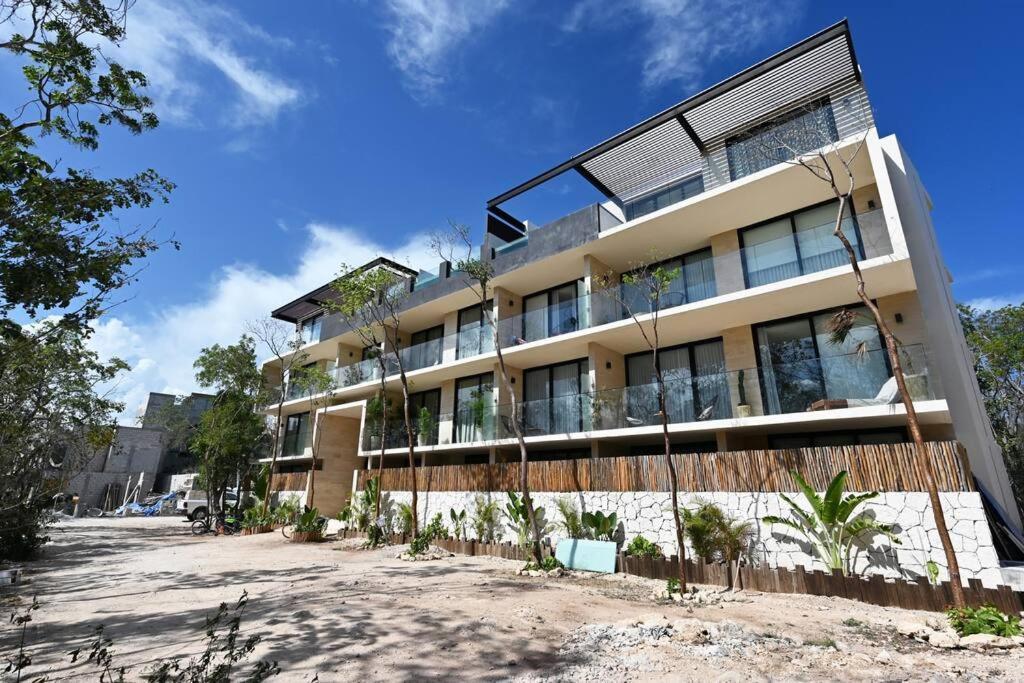 Hyde 104 Enjoy Private Plunge Pool+2 Free Bike+gym+roof Apartment