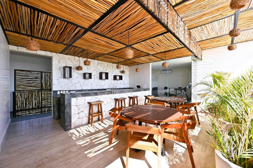 Apartment Hyde 104 Enjoy Private Plunge Pool+2 Free Bike+gym+roof *