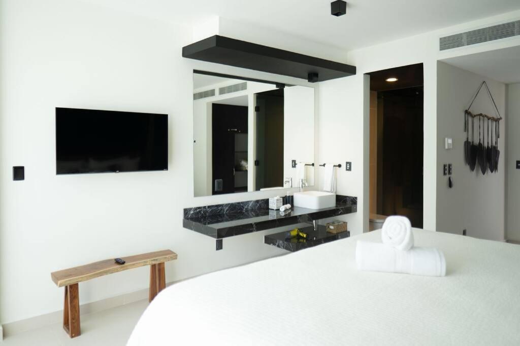 Blanca Incredible 2br Private Pool *