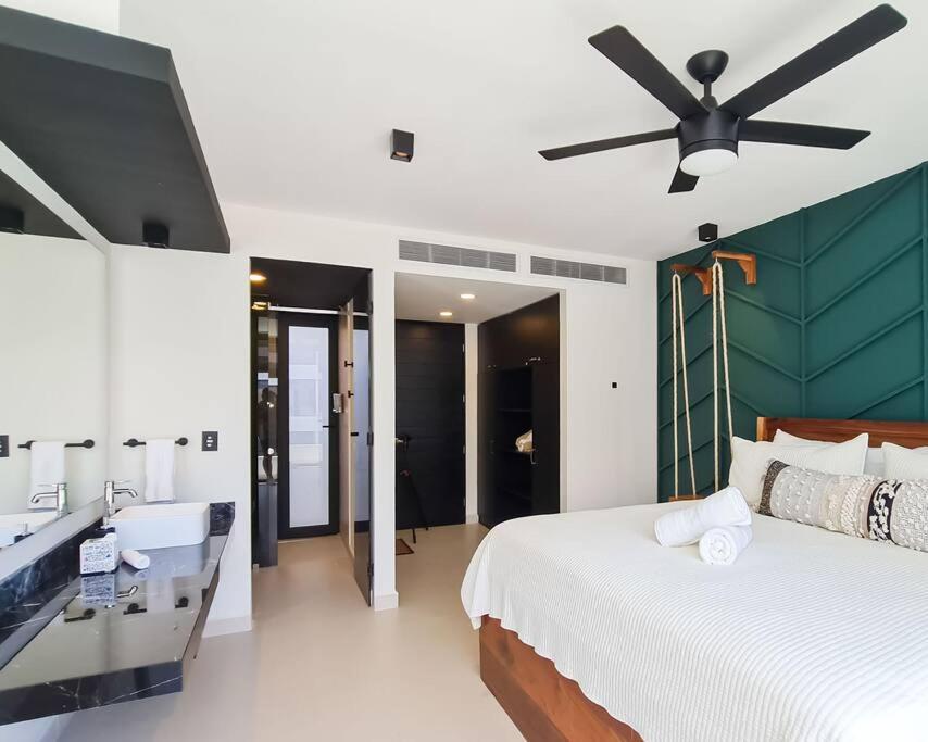 Blanca Incredible 2br Private Pool Apartment *