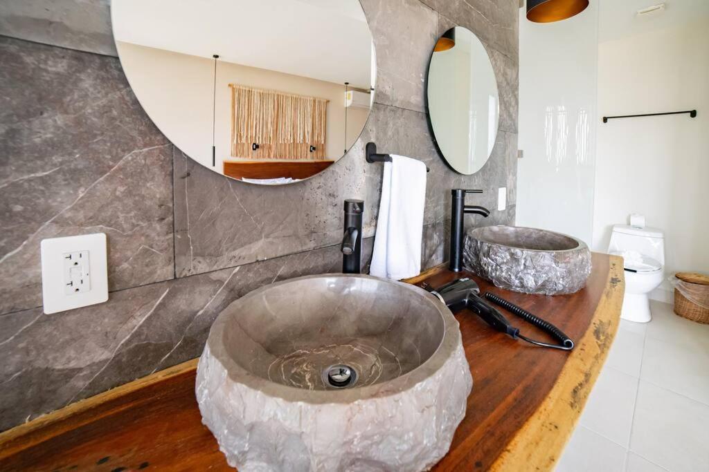 Amazing Luxury Studiojungle Enviroment With Cenote *