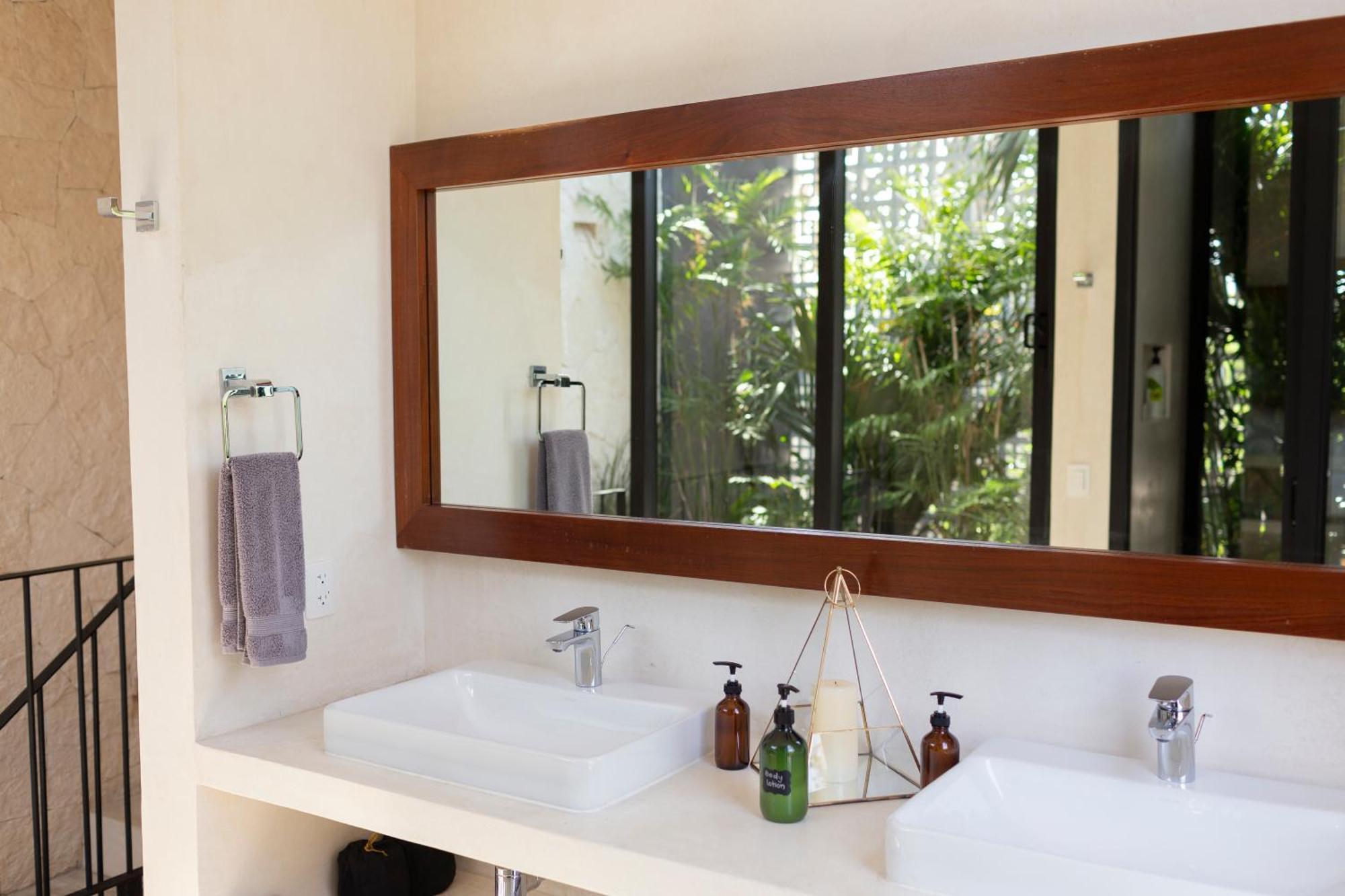 Lagu Luxury Masterpiece * Tulum
