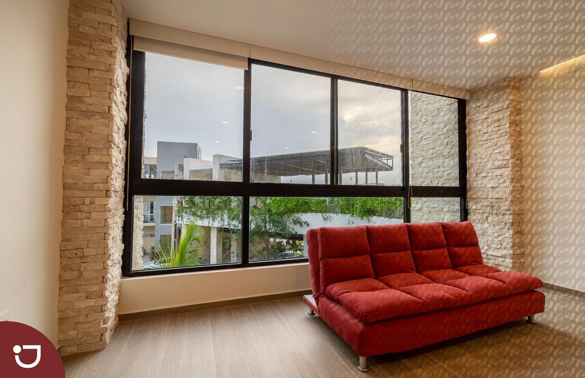 Apartment Moots *
