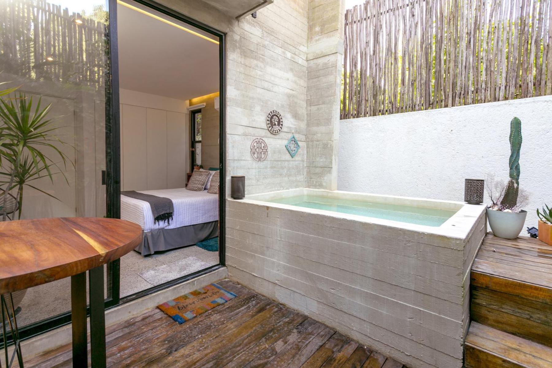 With Private Plunge Pool At Madara Earth 1 Apartamento