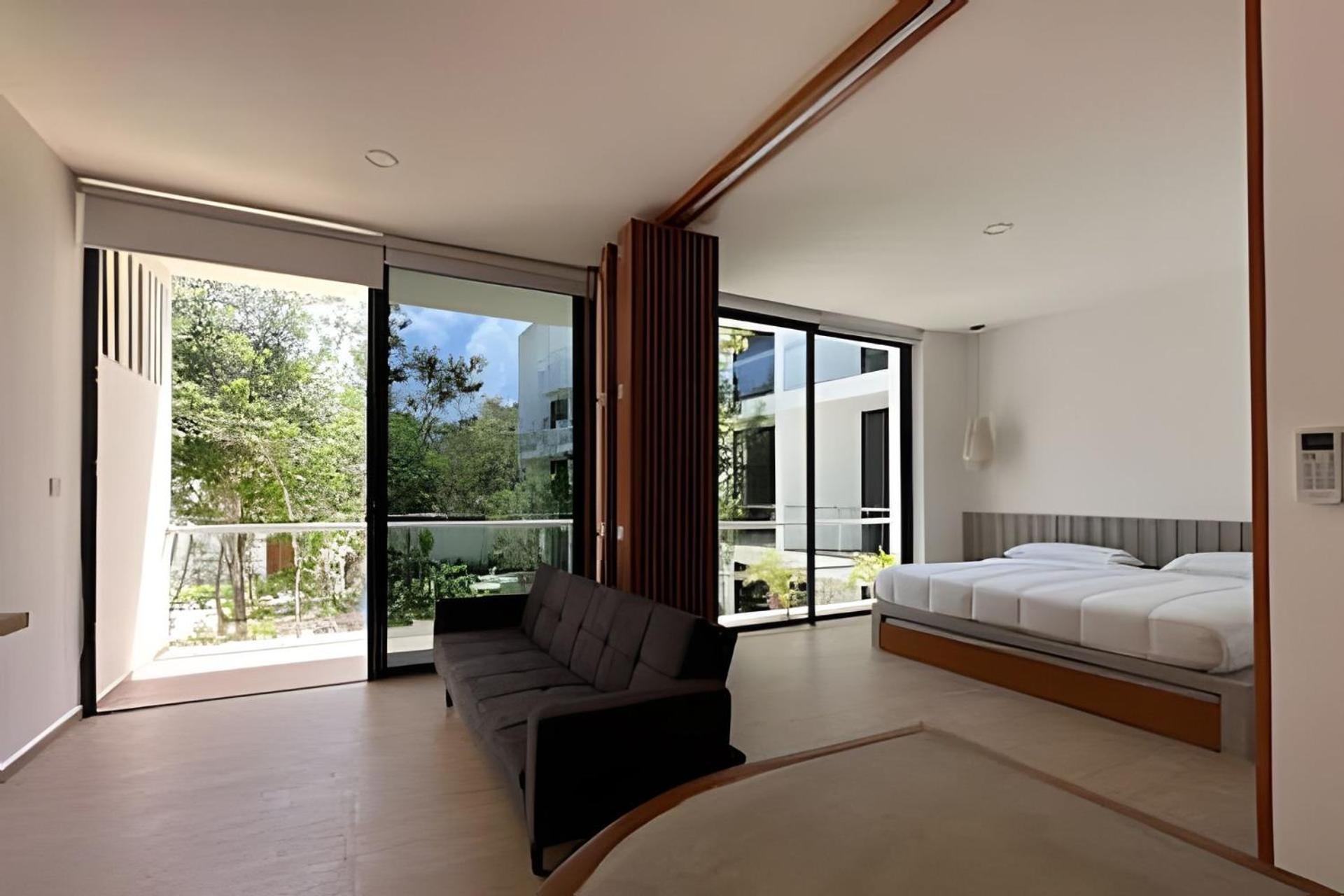 Sak Apartment *