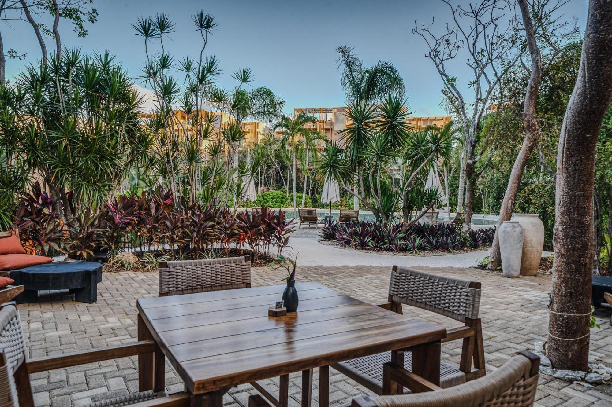 Apartment Heavenly 3br Ph W Private Pool, Gym, Yoga Class *